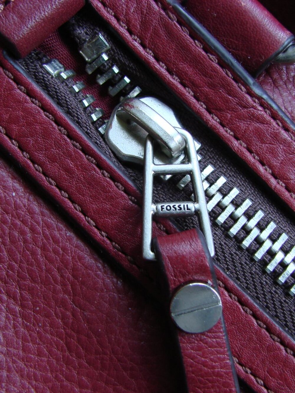Fossil Dawson Burgundy Leather Satchel Bag Purse Crossbody Cow Hide Long Strap - Picture 9 of 16